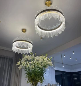 realizacja vildevik u klientki royal crystal gold żyrandol zloty.JPG