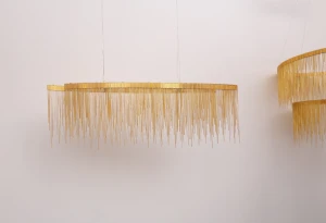 złota lampa z łańcuszkami Fontanna vildevik podwojna 11911 a.PNG