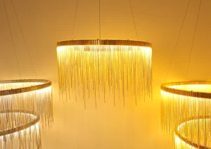 złota lampa z łańcuszkami Fontanna vildevik pojedyncza 11909 b8.PNG